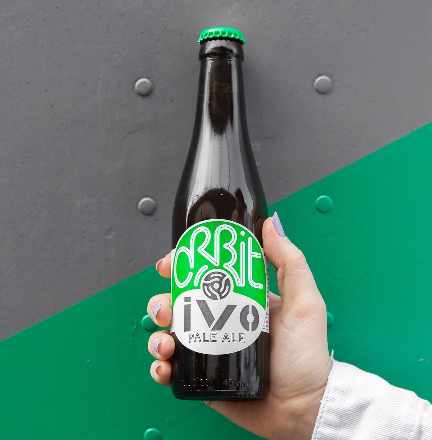 Ivo Pale Ale 330ml botttle 4.5%